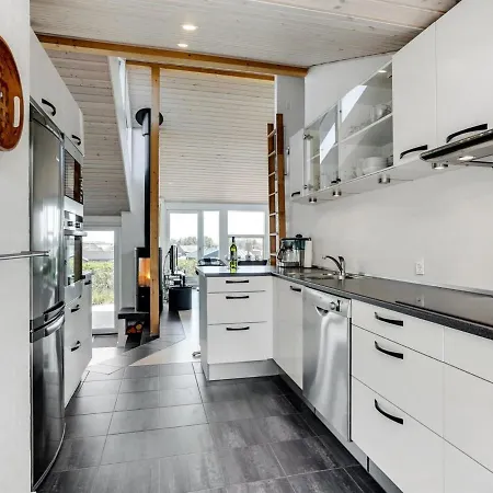Holiday home Edle - 300m From The Sea In Western Jutland By Interhome Ringkobing