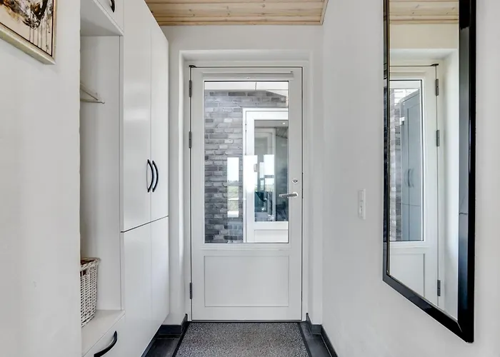 Edle - 300m From The Sea By Interhome *